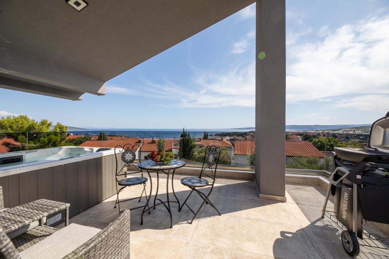 Luxury Villa Adria Apartments Krk Town Eksteriør billede