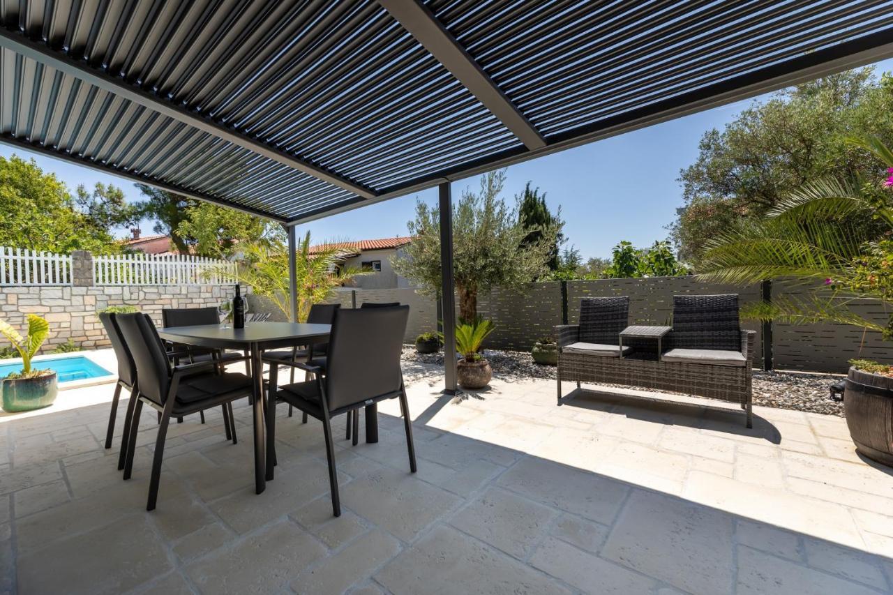 Luxury Villa Adria Apartments Krk Town Eksteriør billede