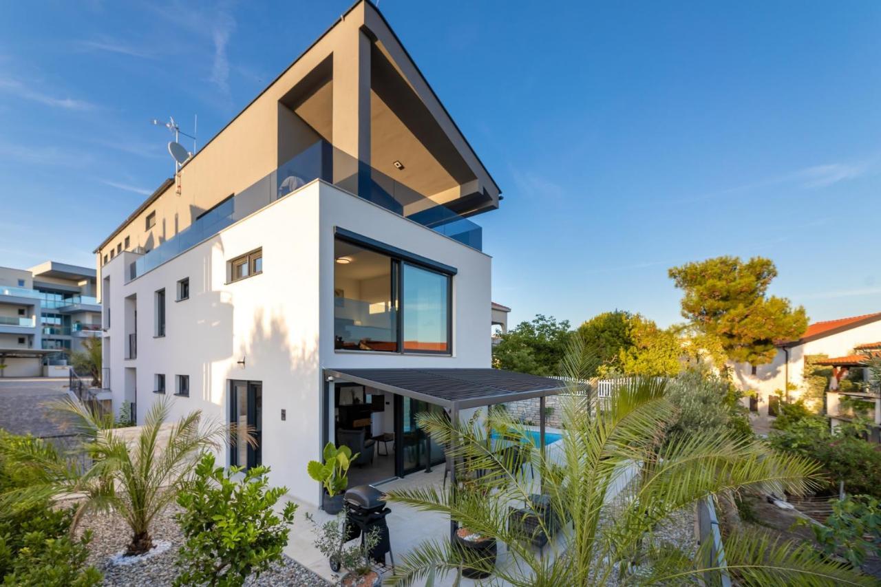 Luxury Villa Adria Apartments Krk Town Eksteriør billede