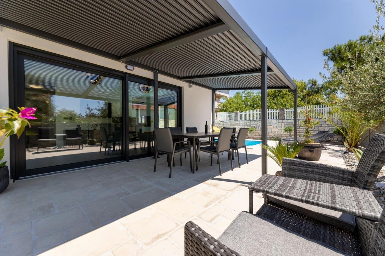 Luxury Villa Adria Apartments Krk Town Eksteriør billede