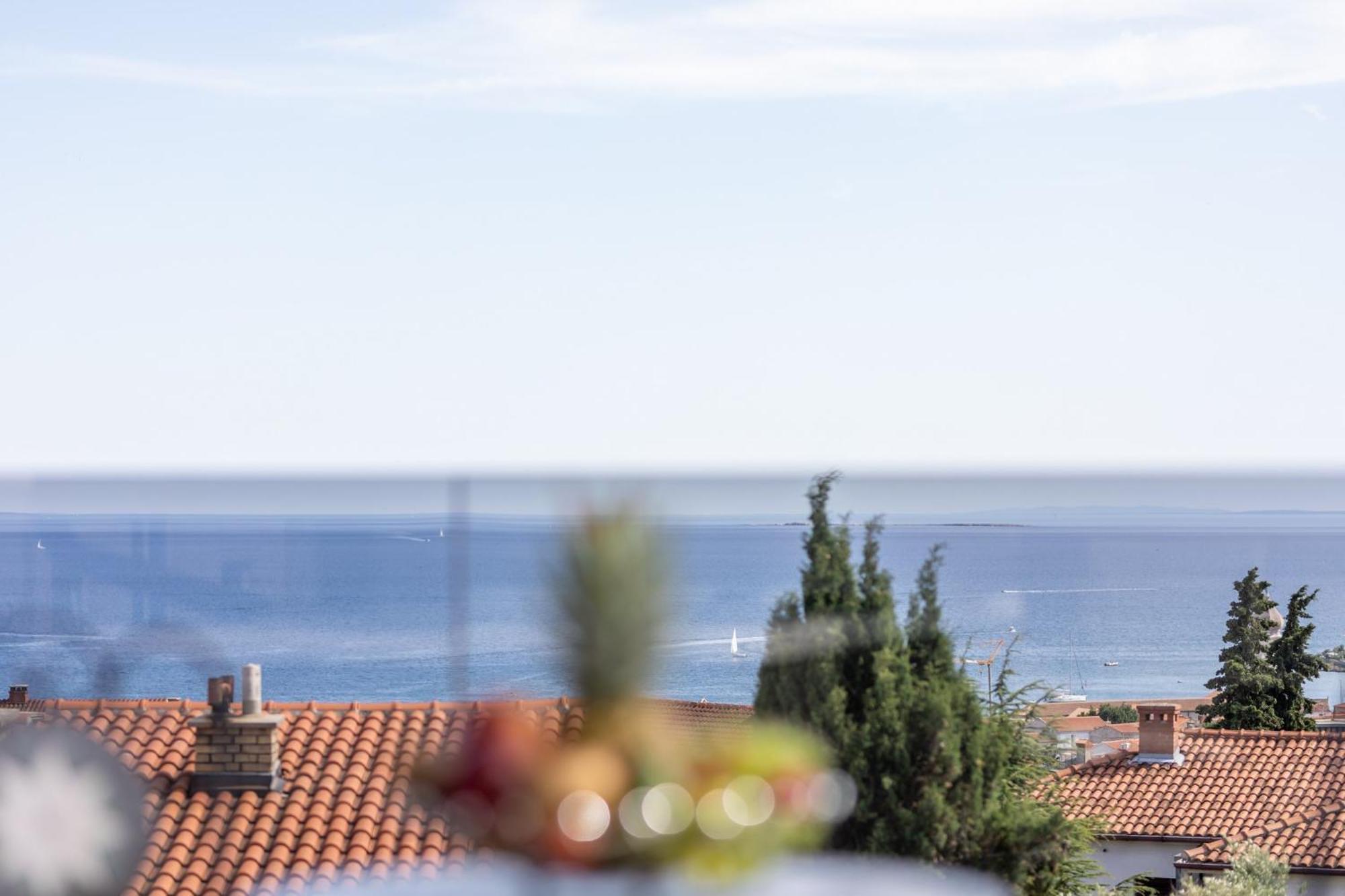 Luxury Villa Adria Apartments Krk Town Eksteriør billede