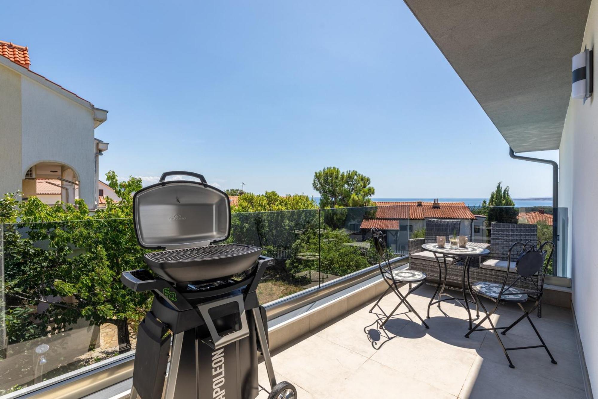 Luxury Villa Adria Apartments Krk Town Eksteriør billede