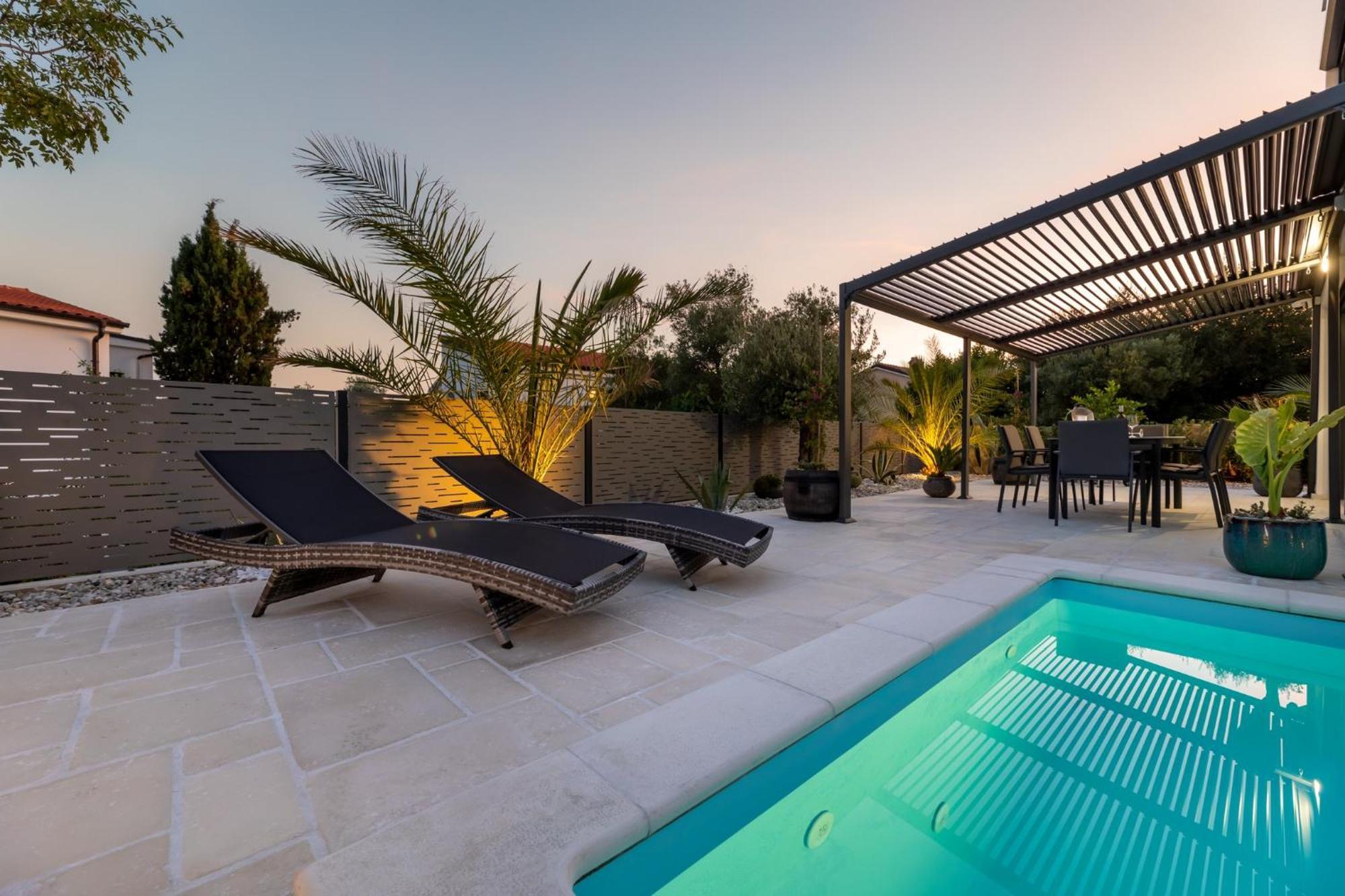 Luxury Villa Adria Apartments Krk Town Eksteriør billede